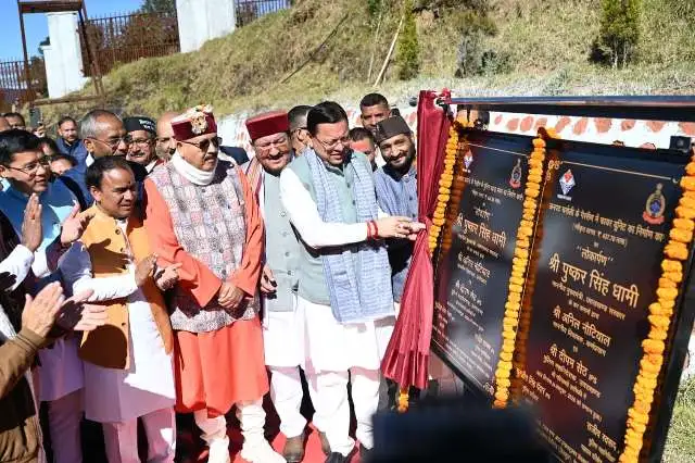सीएम धामी ने गैरसैंण में 12 योजनाओं का किया लोकार्पण-शिलान्यास