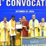 सीएम धामी ने यूपीईएस के दीक्षांत समारोह में की शिरकत
